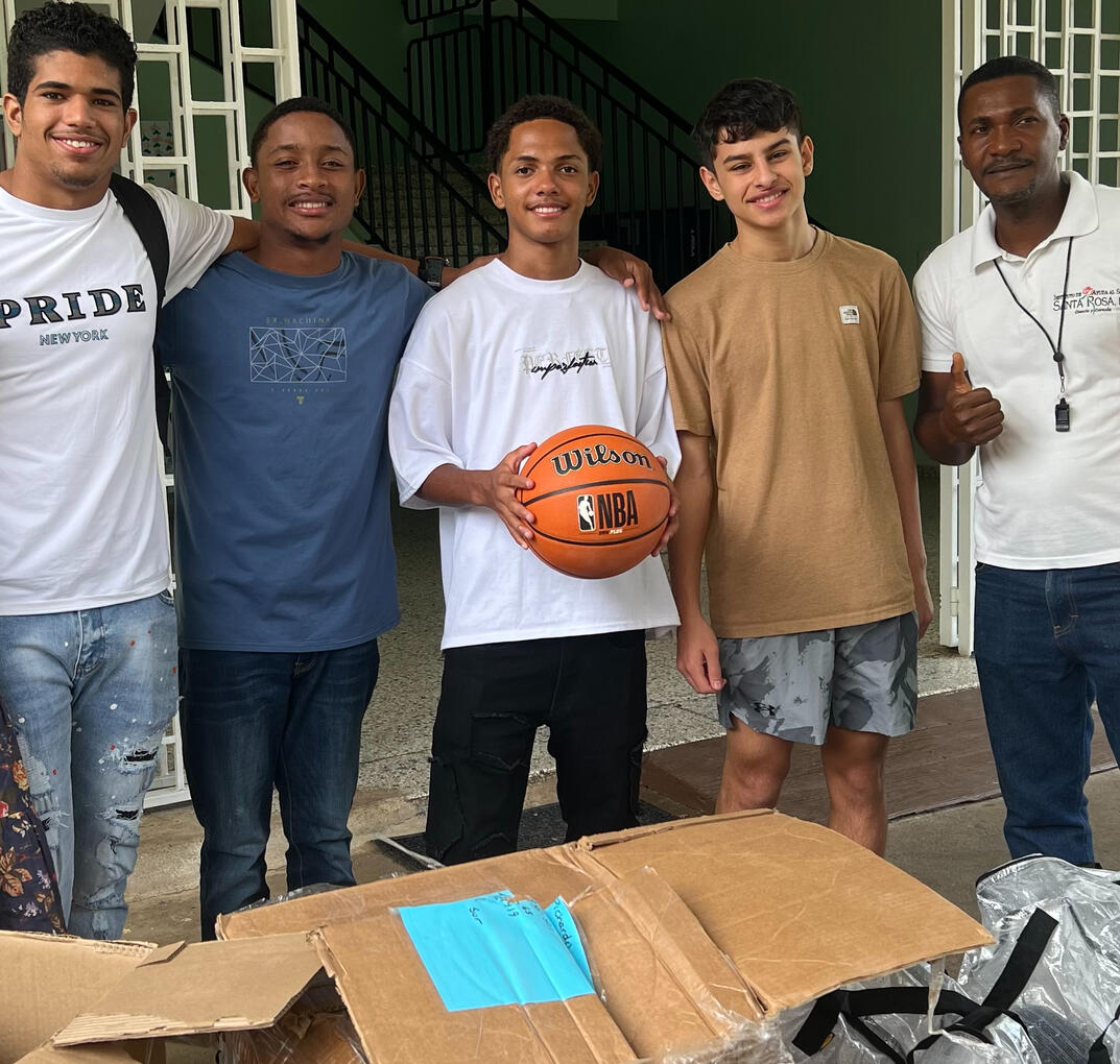 Santa Rosa - Students and Athletic Director